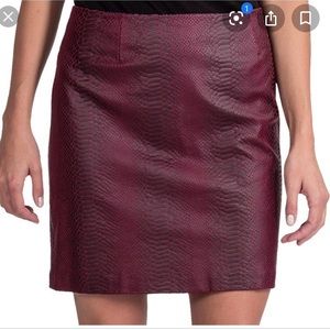Amanda & Chelsea Snakeskin Print Skirt